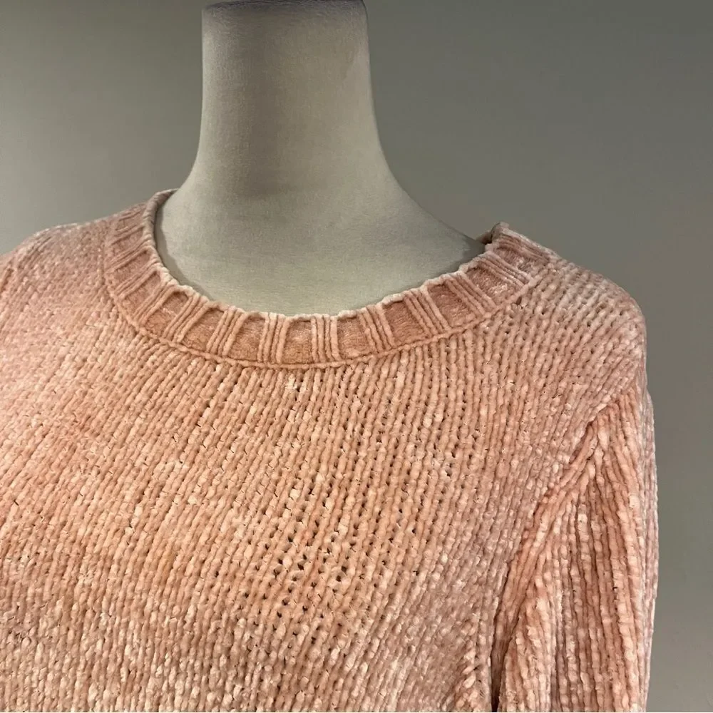 ModCloth peach color scoop neck‎ Chenille Sweater size medium
